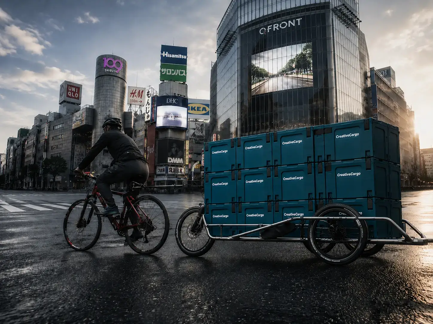 最大120kgの大型荷物に対応した高積載サイクルトレーラーの都心配送風景
